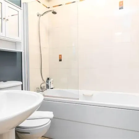 Artist's Central Apartment! 아파트 *